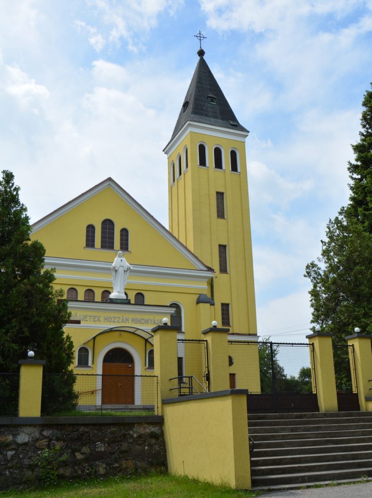 Szent Miklós római katolikus templom