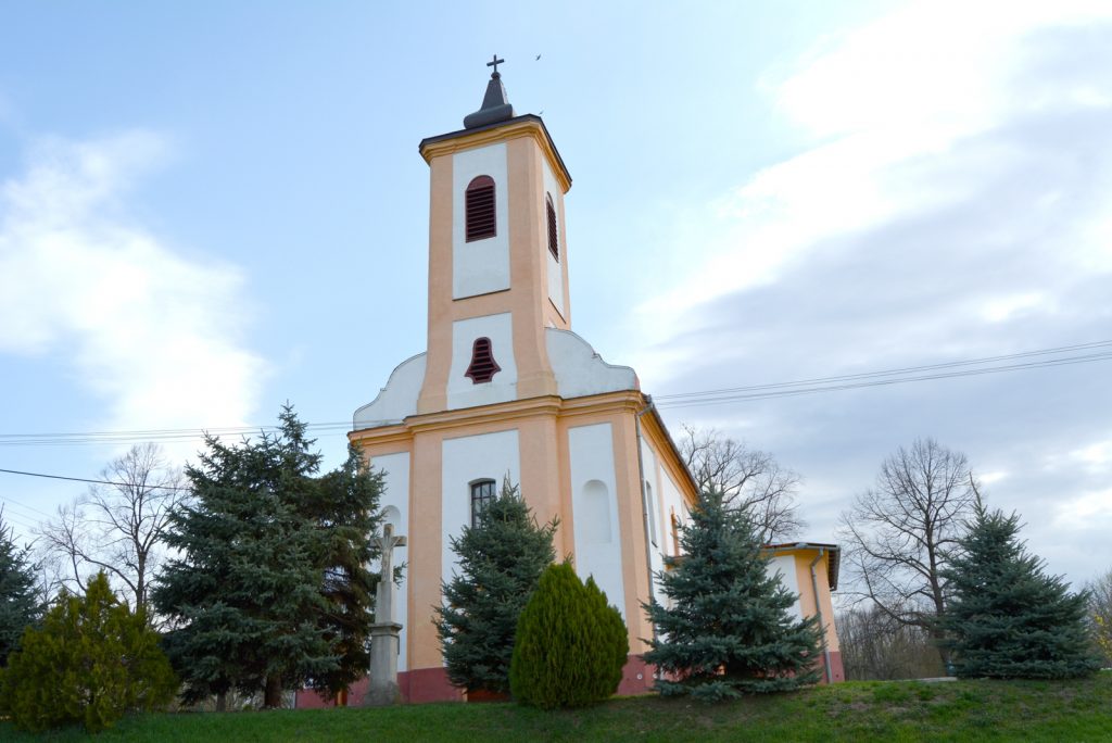 ipolyszakallos-katolikus-templom (9)