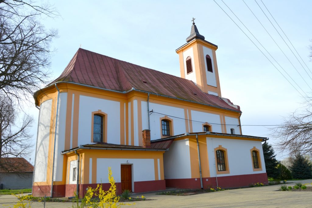 ipolyszakallos-katolikus-templom (5)