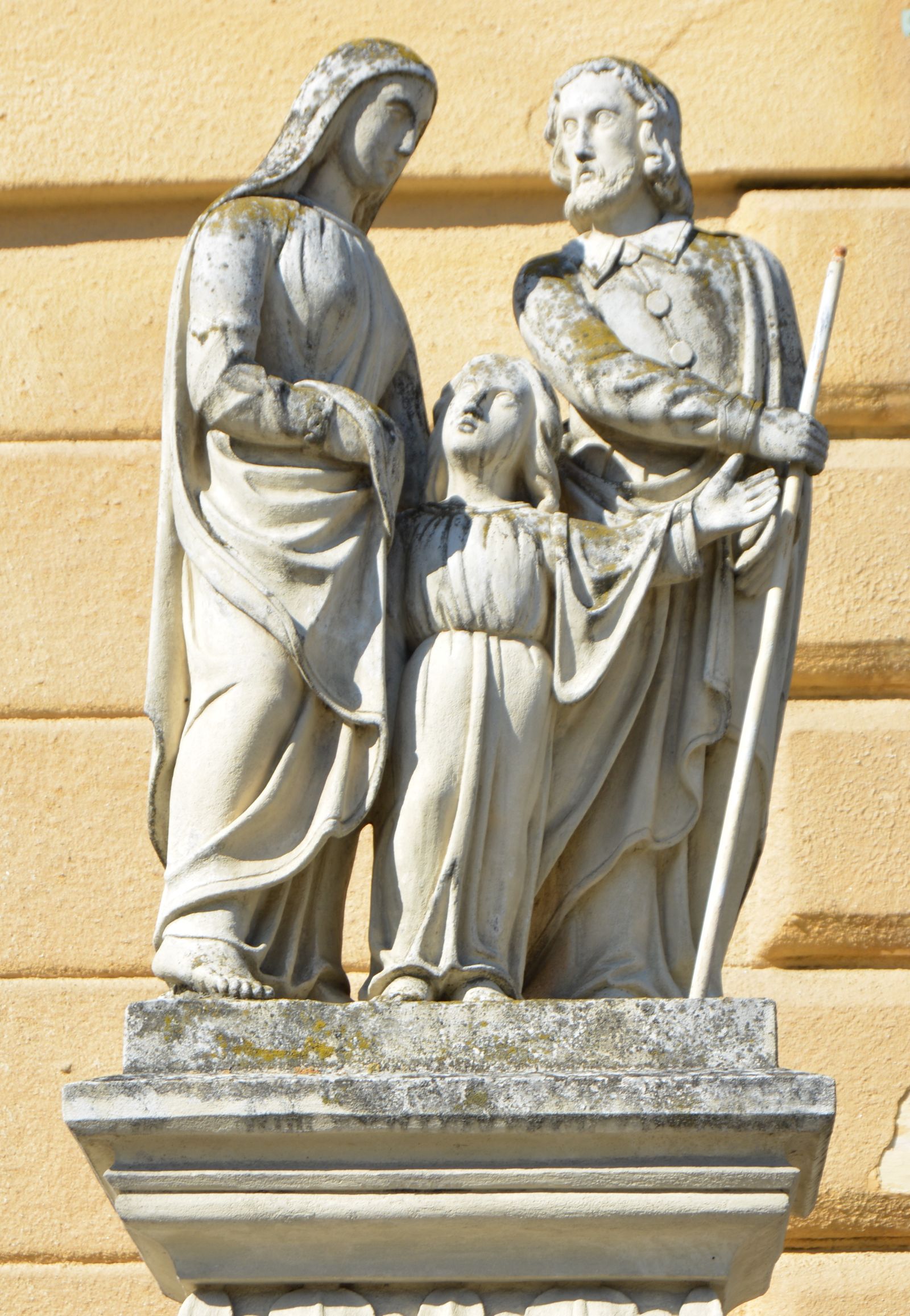 nagyfodemes-szent-csalad-szobor (5)