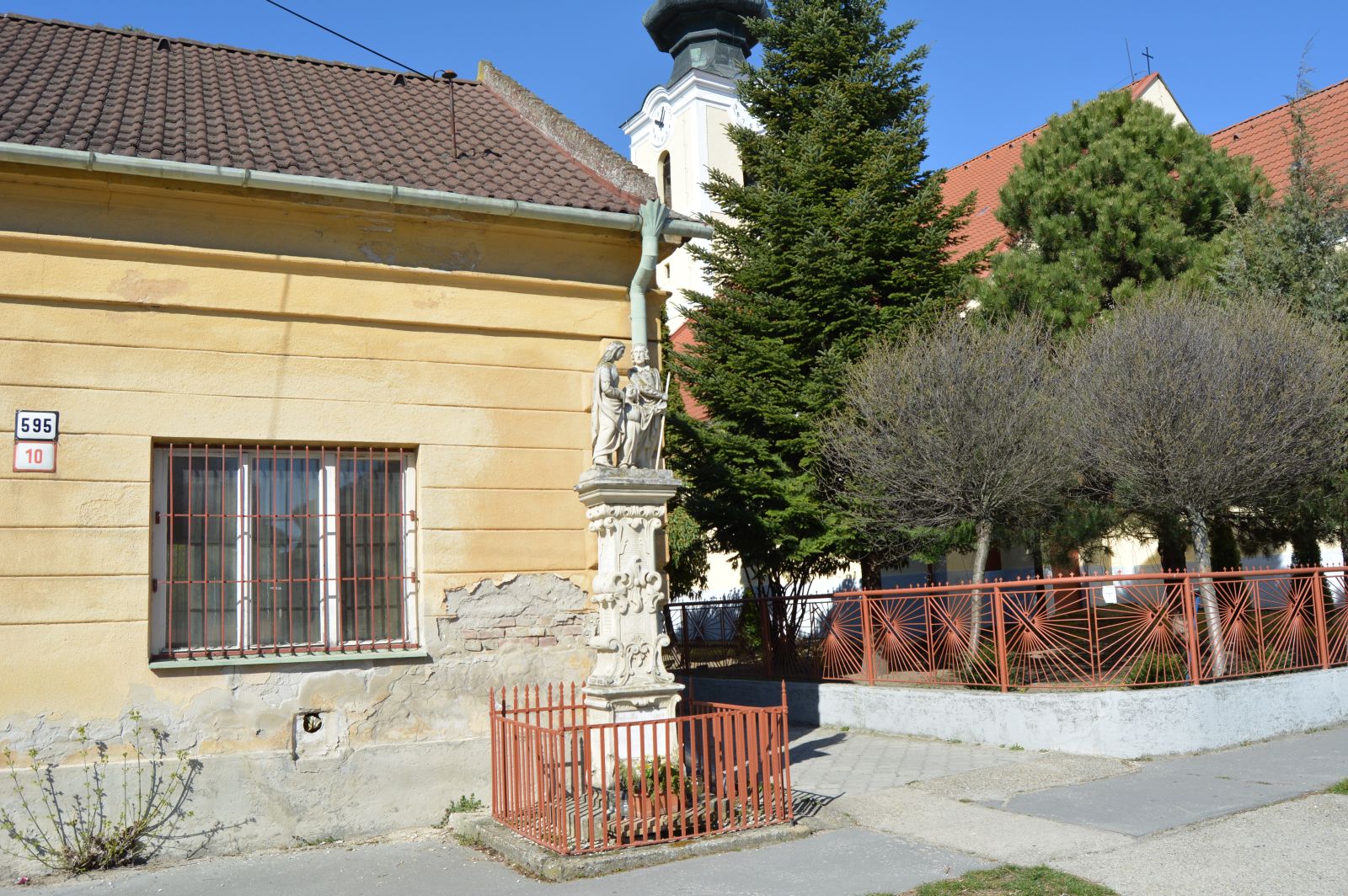 nagyfodemes-szent-csalad-szobor (2)