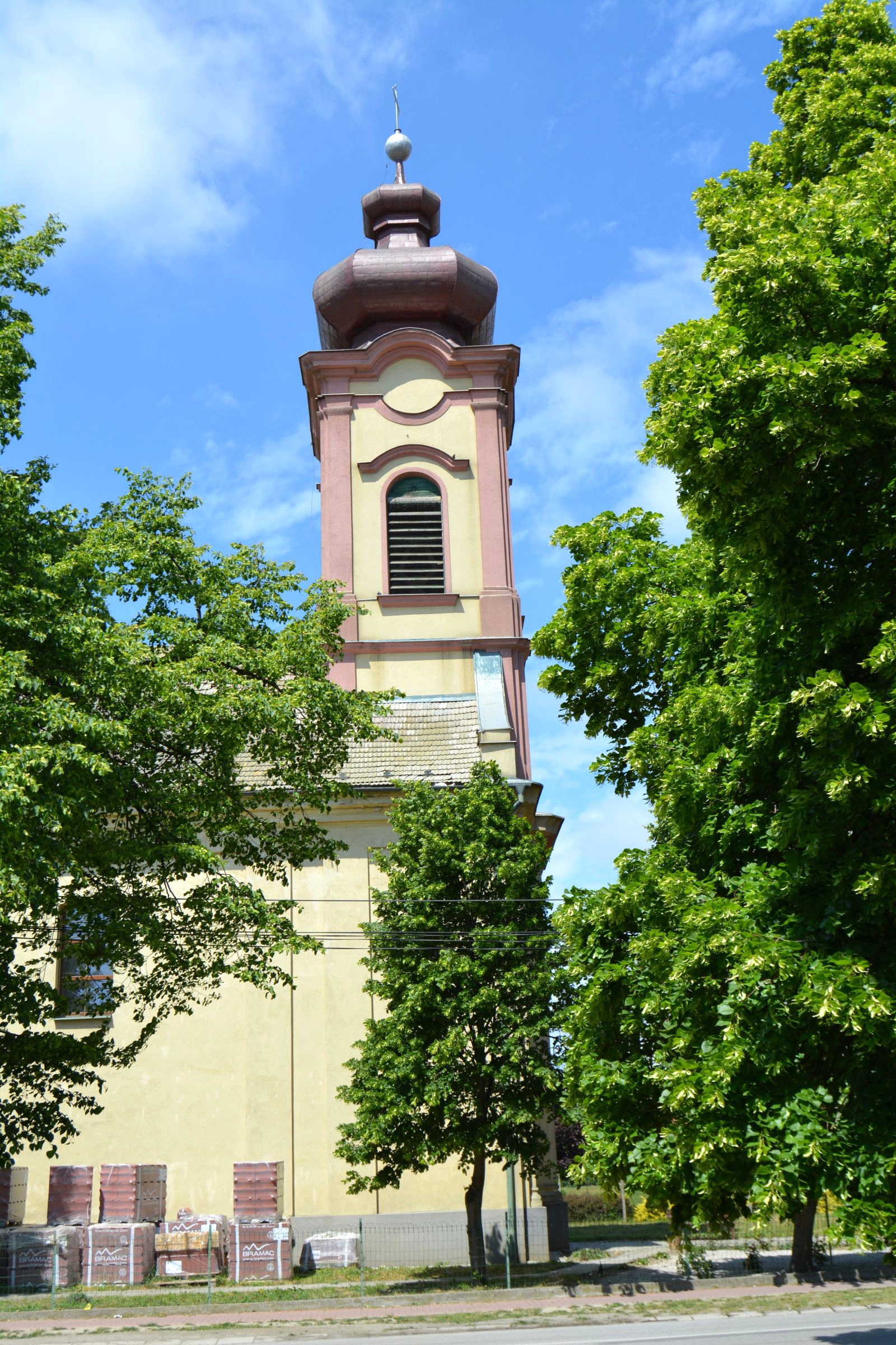 vagfarkasd-katolikus-templom (9)