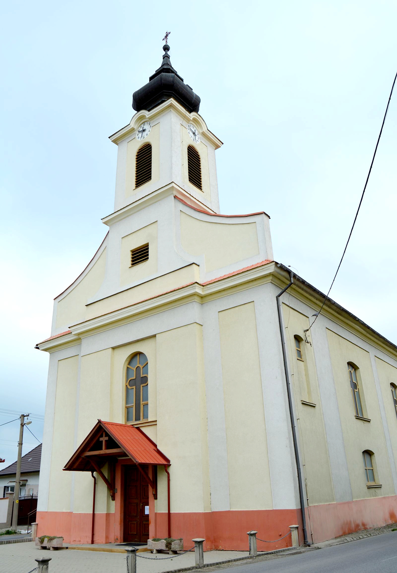 pered-katolikus-templom (4)