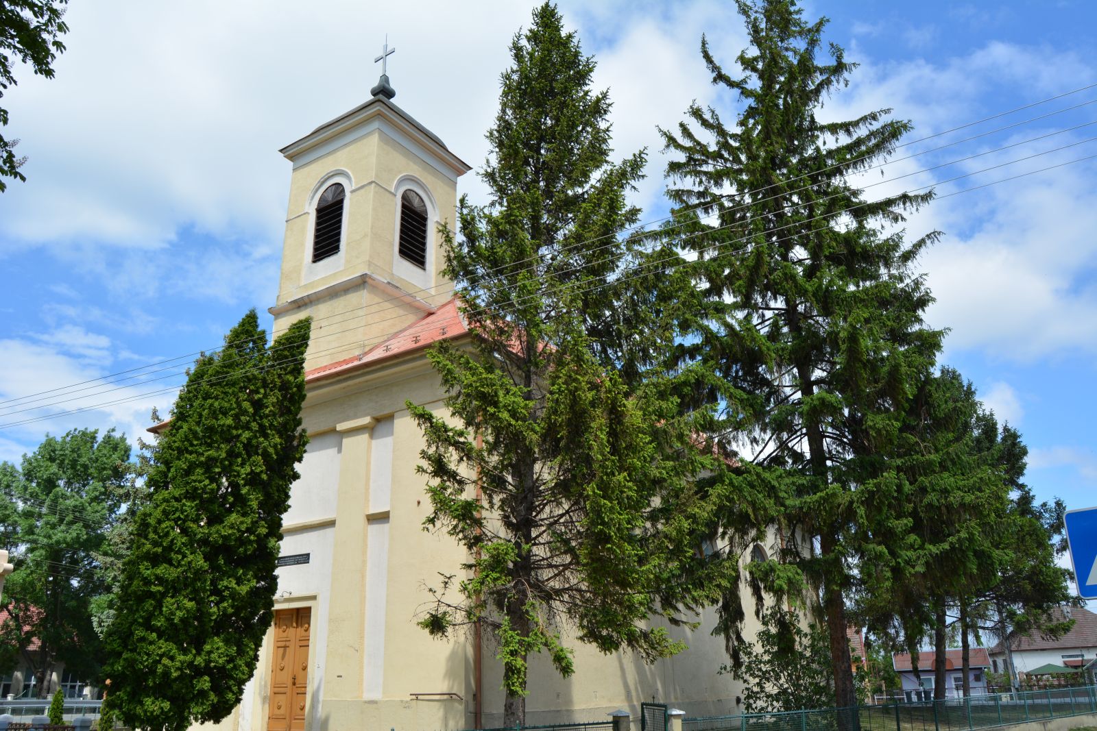 kiralyrev-katolikus-templom (8)